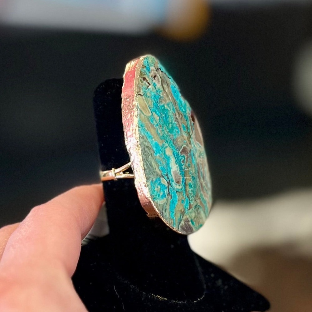 Chrysocolla Gemstone adjustable ring - Picture 4 of 6